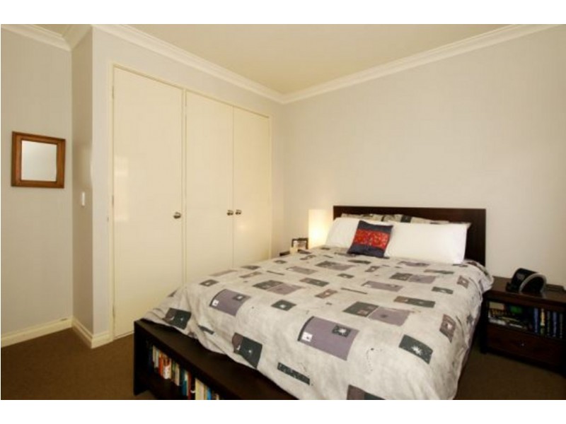 17/62 Bronte Street, East Perth WA 6004