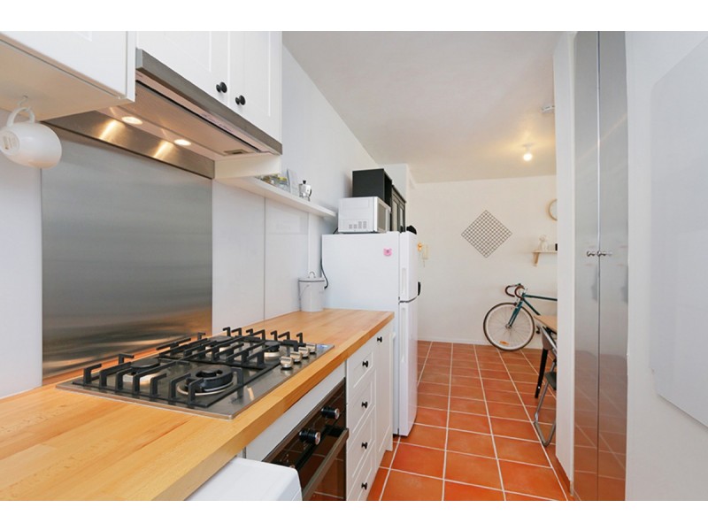 32/38-42 Waterloo Crescent, East Perth WA 6004