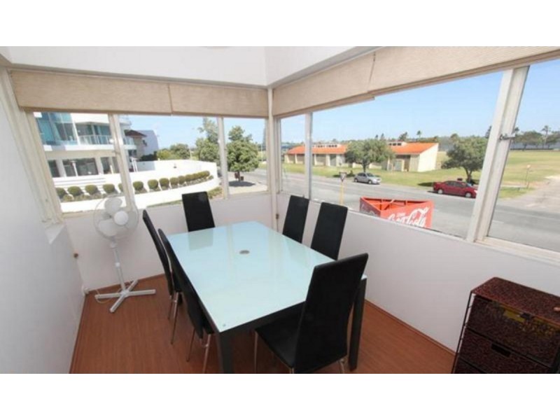 14/114 Terrace Road, Perth WA 6000