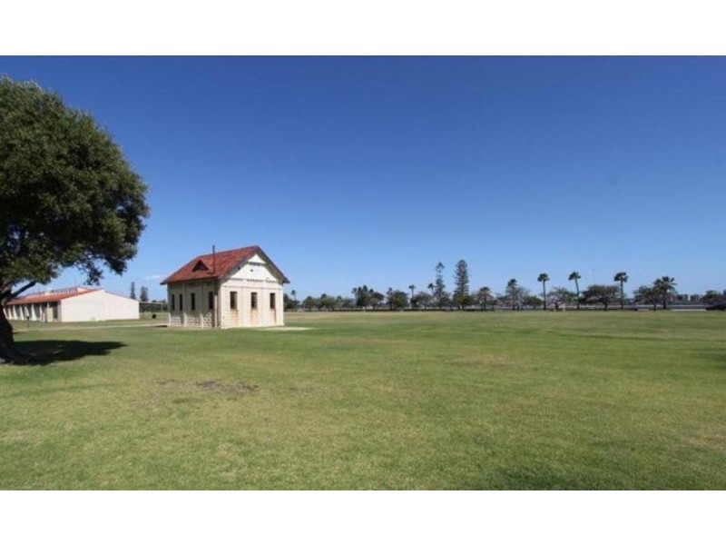 14/114 Terrace Road, Perth WA 6000