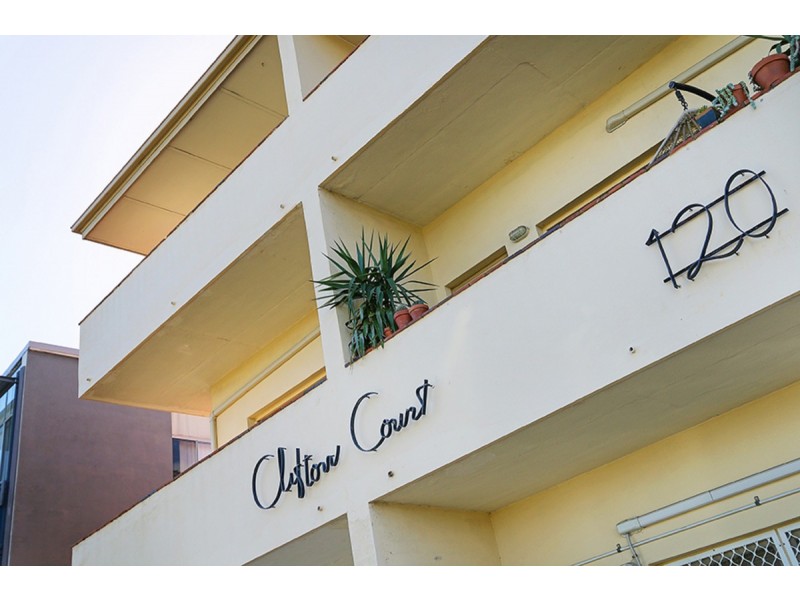 4/120 Terrace Road, Perth WA 6000