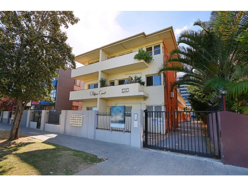 4/120 Terrace Road, Perth WA 6000
