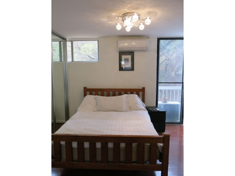 509/130A Mounts Bay Road, Perth WA 6000