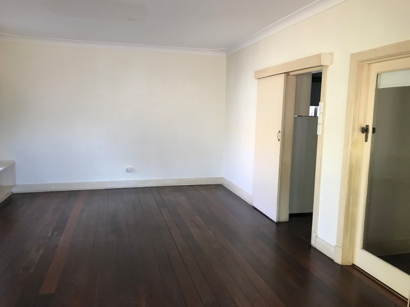 17 Sexton Road, Inglewood WA 6052