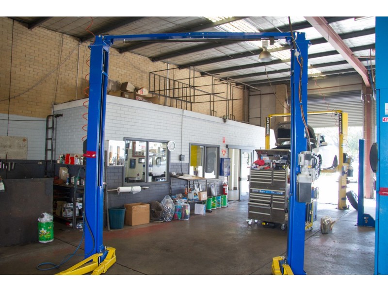 122 Erindale Road, Balcatta WA 6021