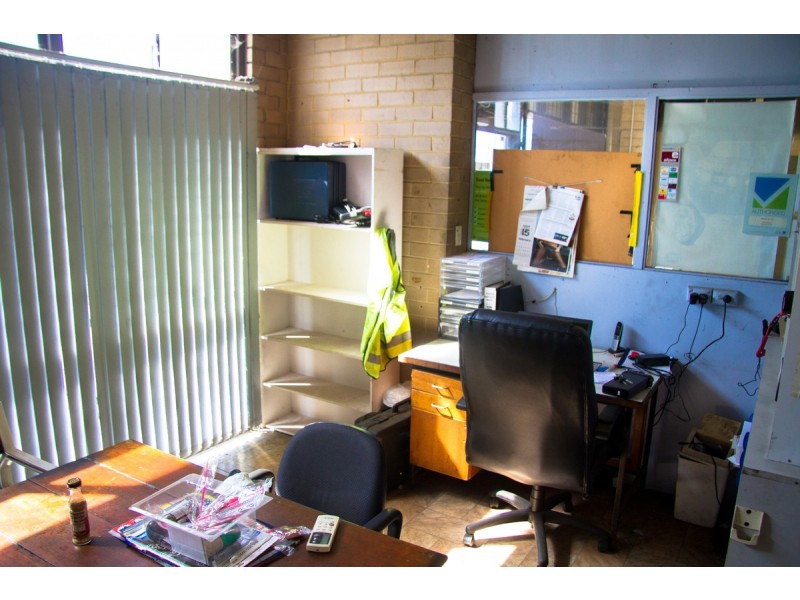 122 Erindale Road, Balcatta WA 6021