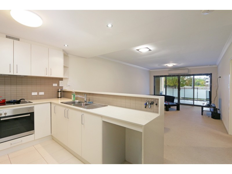 2/18 Wellington Street, East Perth WA 6004