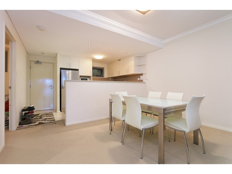 2/18 Wellington Street, East Perth WA 6004