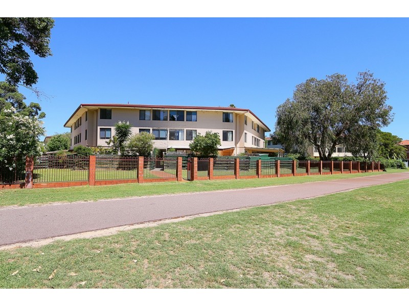 A111/19-25 Herdsman Parade, Wembley WA 6014