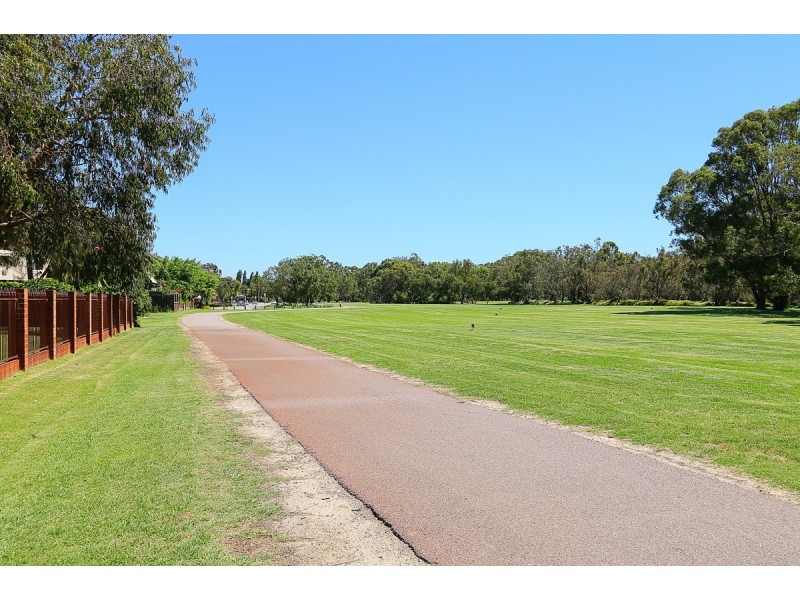 A111/19-25 Herdsman Parade, Wembley WA 6014