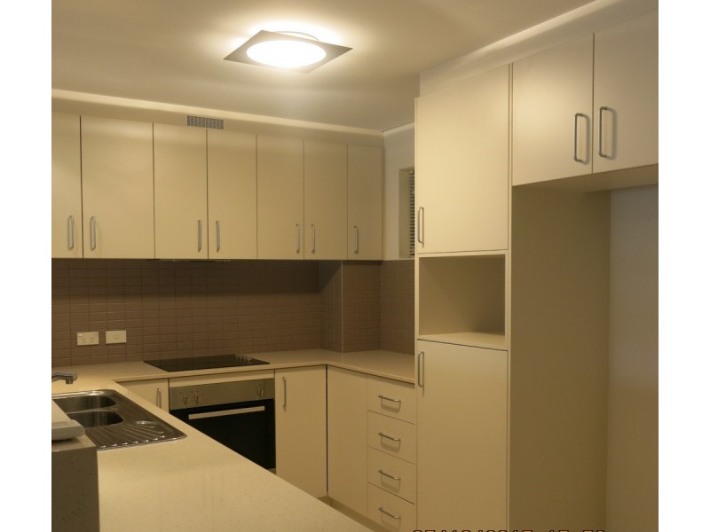 11/18 Wellington Street, East Perth WA 6004