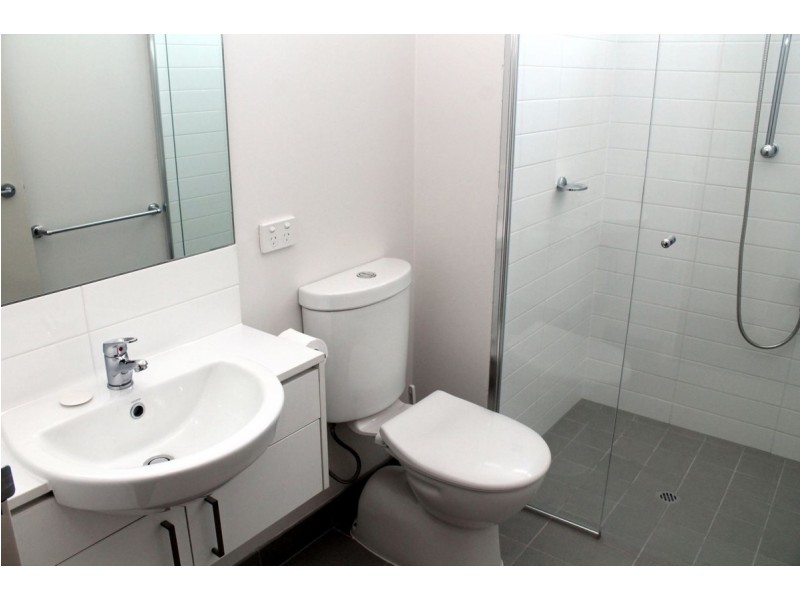 15/2 Points Way, Cockburn Central WA 6164