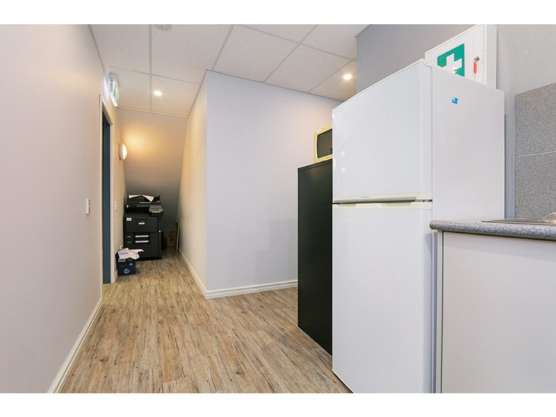 1/71 McDonald Crescent, Bassendean WA 6054