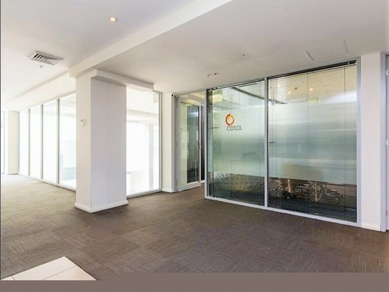 Office 5/996 Hay Street, Perth WA 6000
