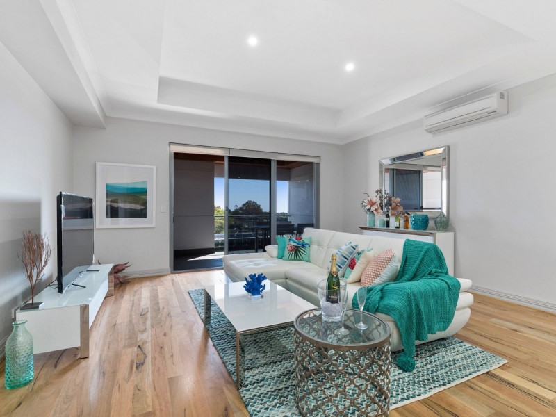 17/11 Barber Street, Kalamunda WA 6076