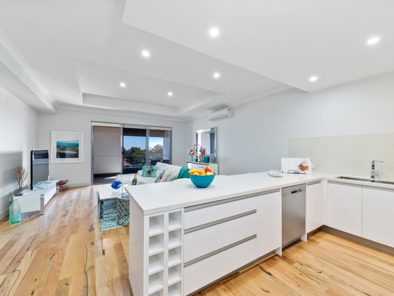 17/11 Barber Street, Kalamunda WA 6076