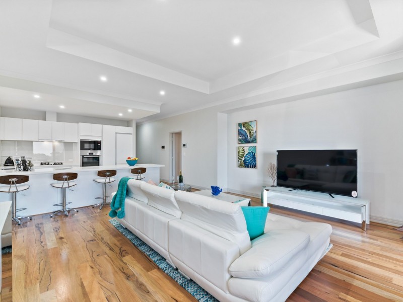 17/11 Barber Street, Kalamunda WA 6076