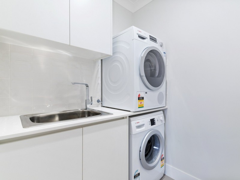 17/11 Barber Street, Kalamunda WA 6076