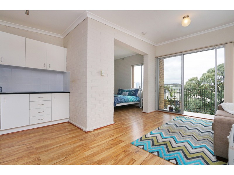 42/32 Cambridge Street, West Leederville WA 6007