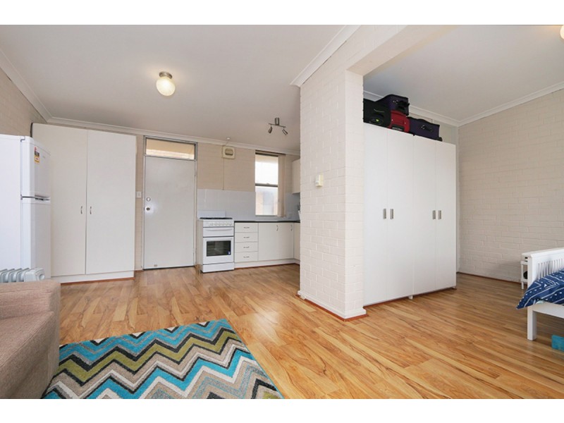42/32 Cambridge Street, West Leederville WA 6007