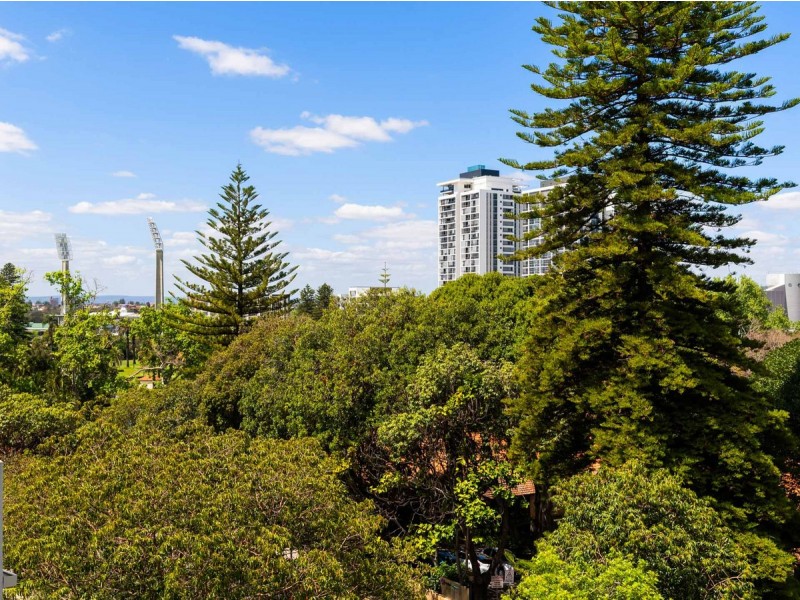 41/2 Goderich Street, East Perth WA 6004