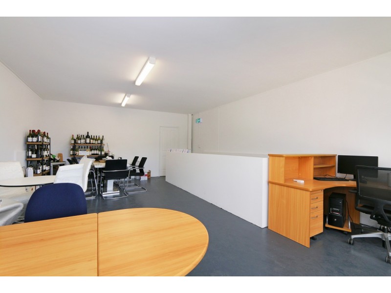 15 Craft Street, Canning Vale WA 6155