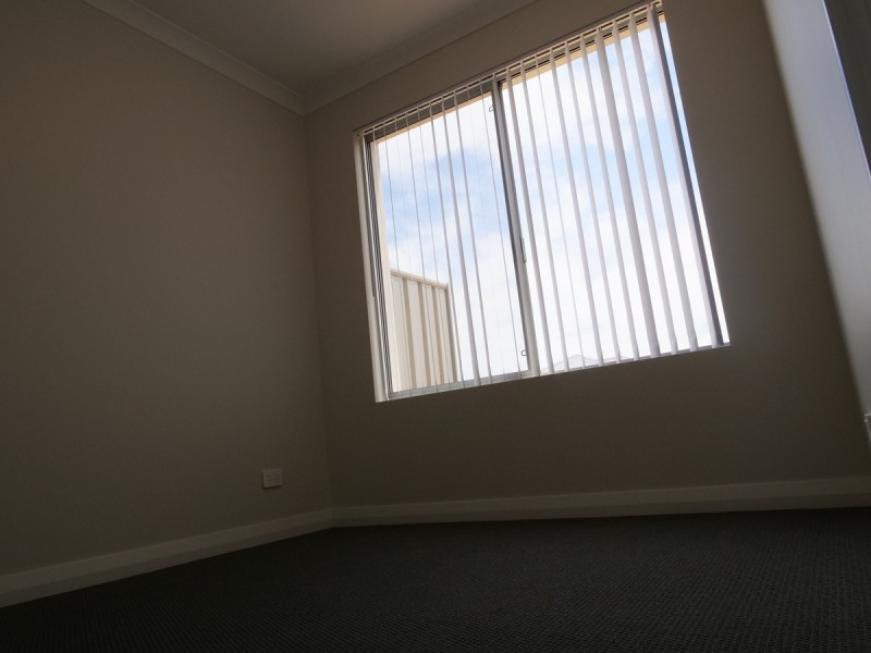 13 Sowood Street, Wellard WA 6170