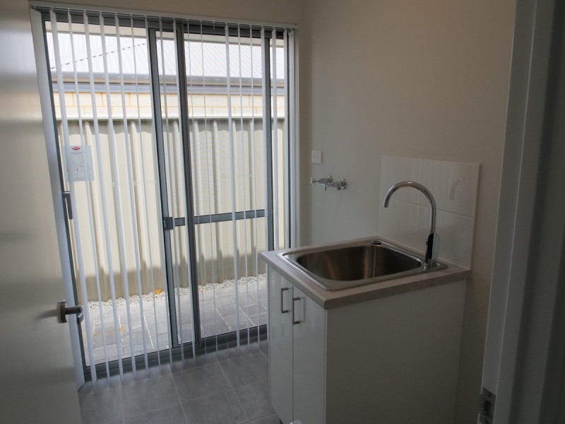 13 Sowood Street, Wellard WA 6170