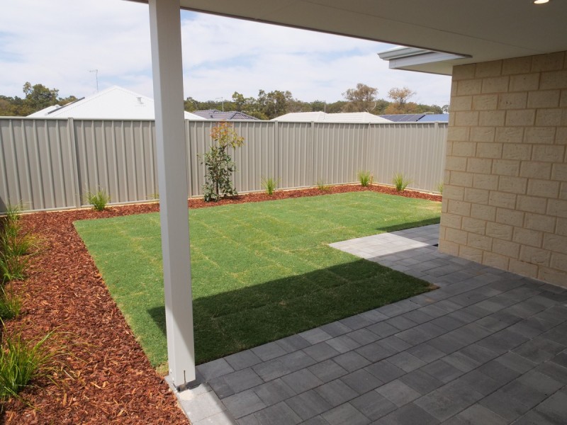 13 Sowood Street, Wellard WA 6170