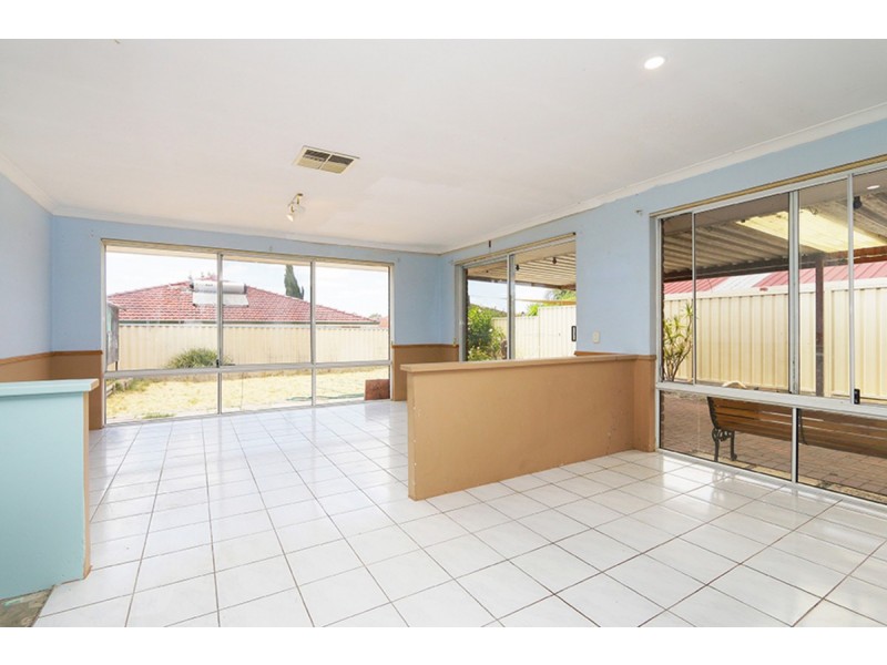 35 Mahogany Loop, Atwell WA 6164