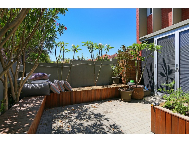 2/315 Walcott Street, Coolbinia WA 6050