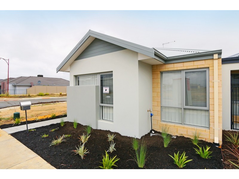 4 Buncrana View, Southern River WA 6110