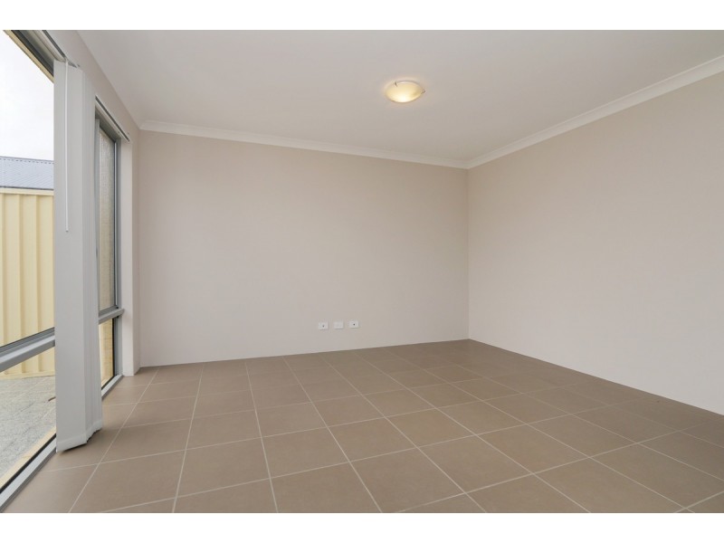 4 Buncrana View, Southern River WA 6110