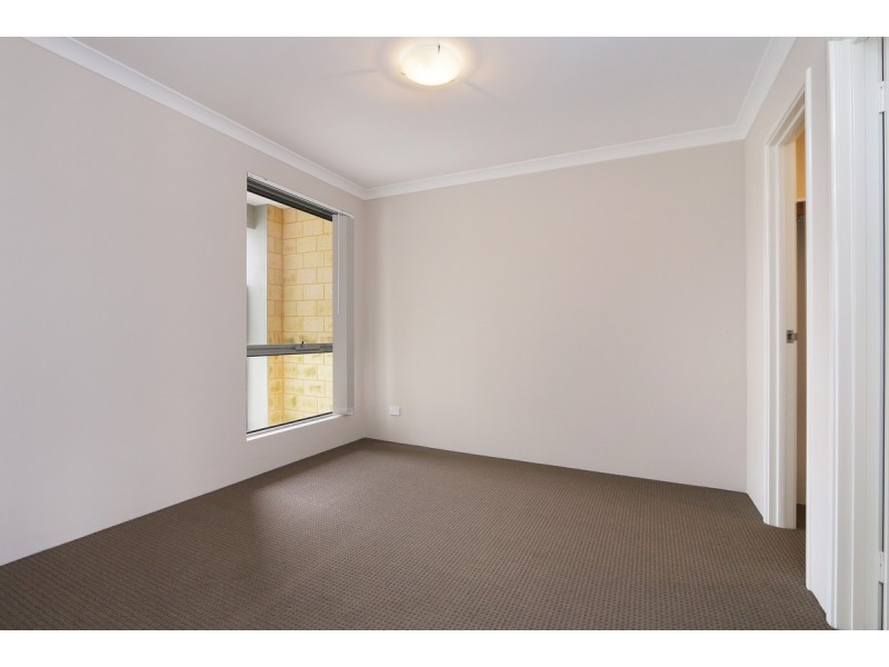 4 Buncrana View, Southern River WA 6110