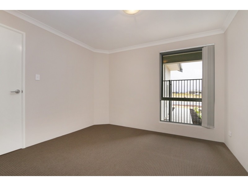 4 Buncrana View, Southern River WA 6110