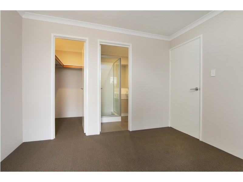 4 Buncrana View, Southern River WA 6110