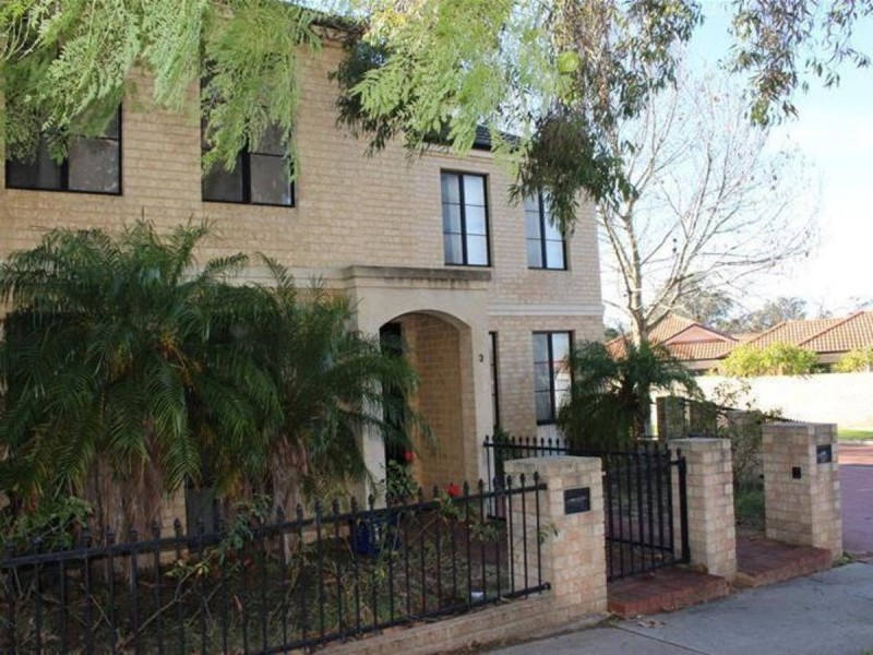 2/61 Nottinghill Street, Joondalup WA 6027