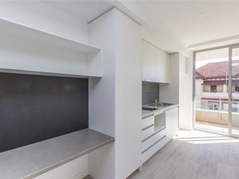 22/10 Quarry Street, Fremantle WA 6160