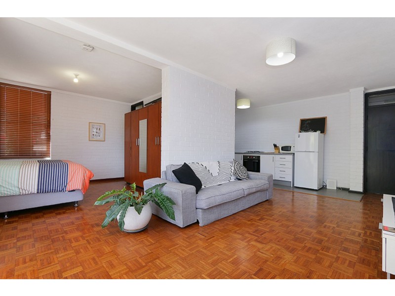 11/38-42 Waterloo Crescent, East Perth WA 6004