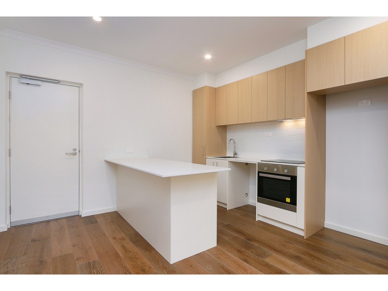 101/22 Hendra Street, Cloverdale WA 6105