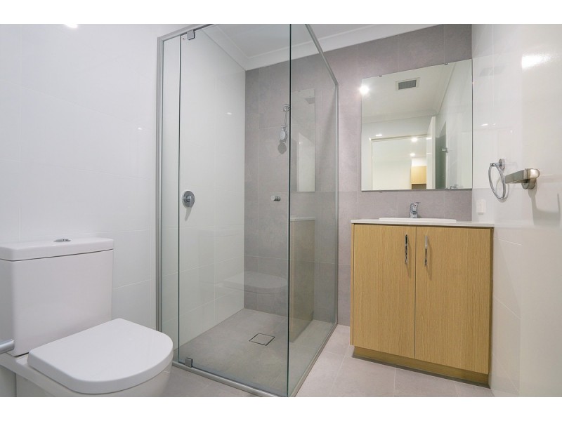 101/22 Hendra Street, Cloverdale WA 6105