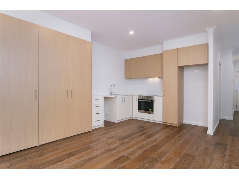 103/22 Hendra Street, Cloverdale WA 6105