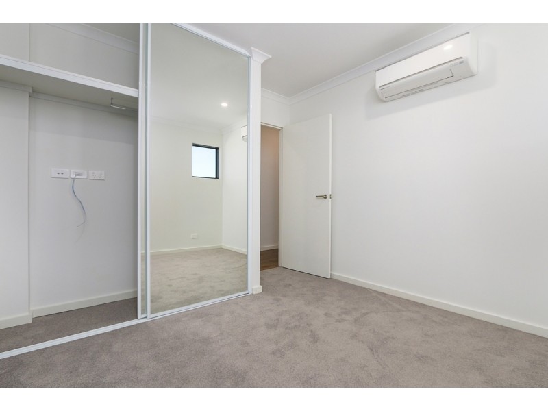 103/22 Hendra Street, Cloverdale WA 6105