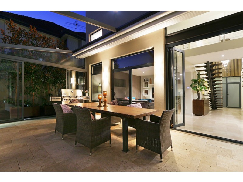 44 Coral Tree, Subiaco WA 6008