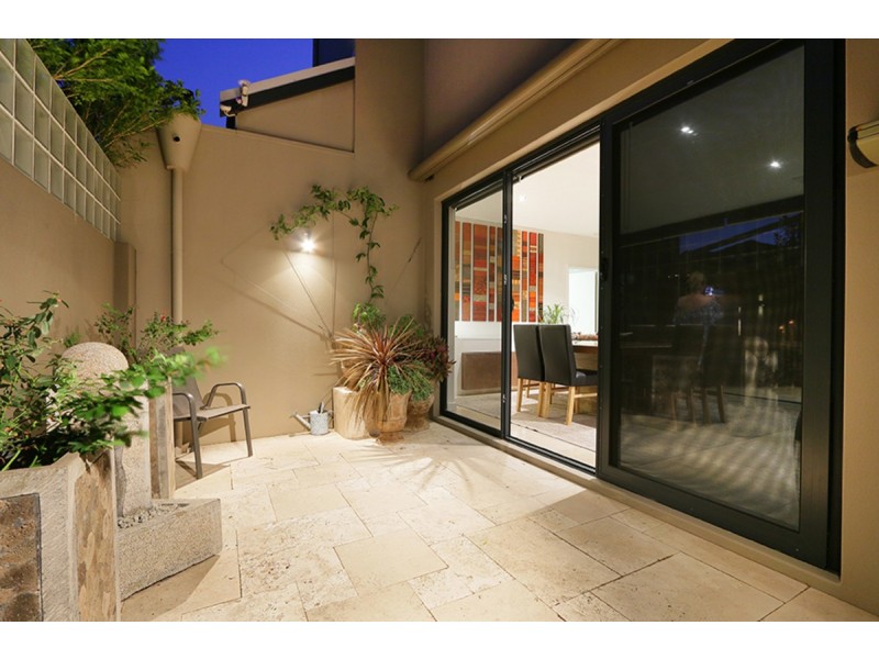 44 Coral Tree, Subiaco WA 6008