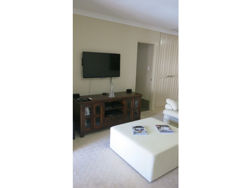 8/1 Braid Street, Perth WA 6000