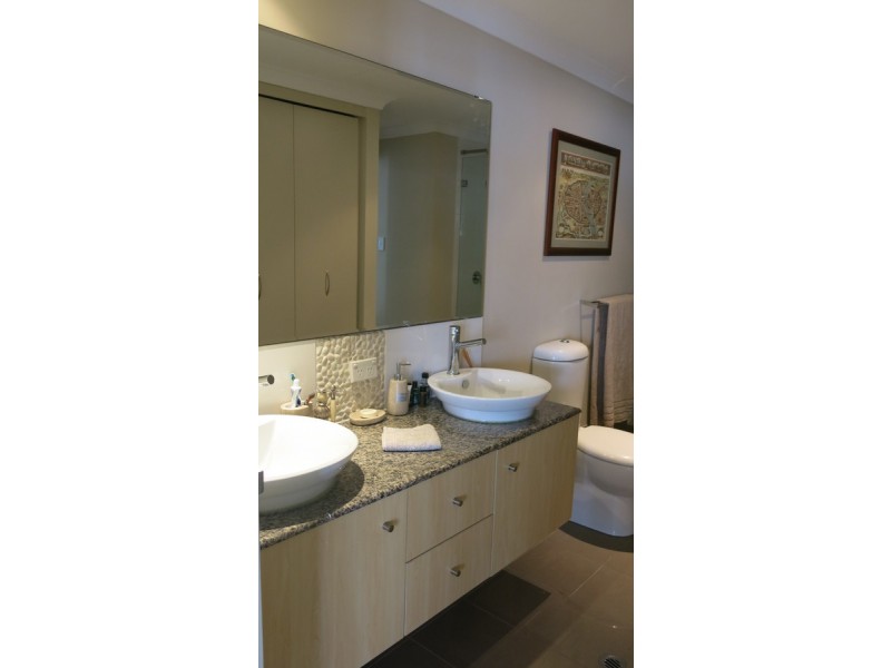 8/1 Braid Street, Perth WA 6000