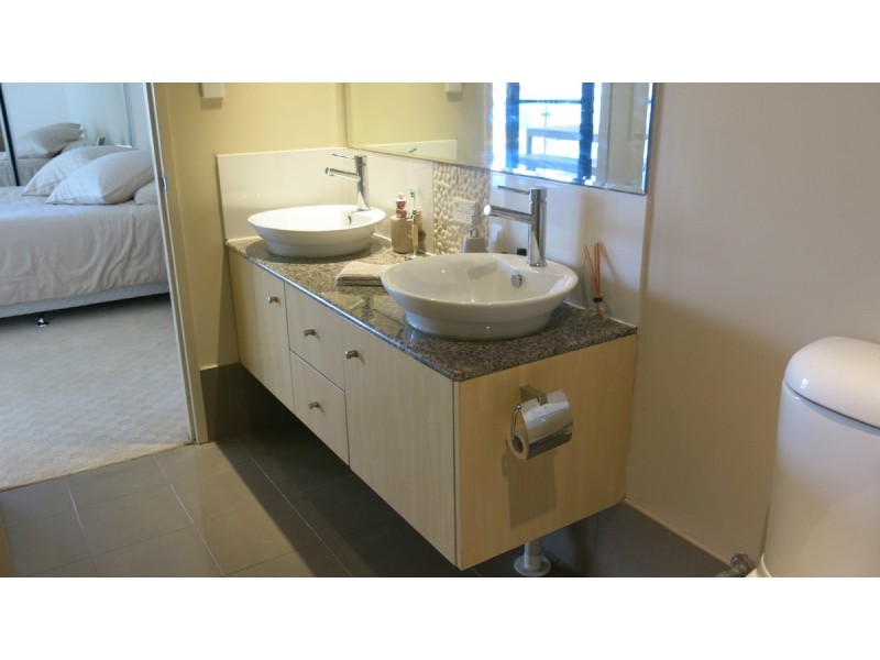 8/1 Braid Street, Perth WA 6000