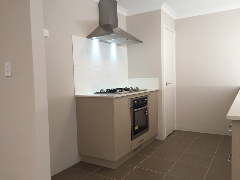 14 Buncrana View, Southern River WA 6110