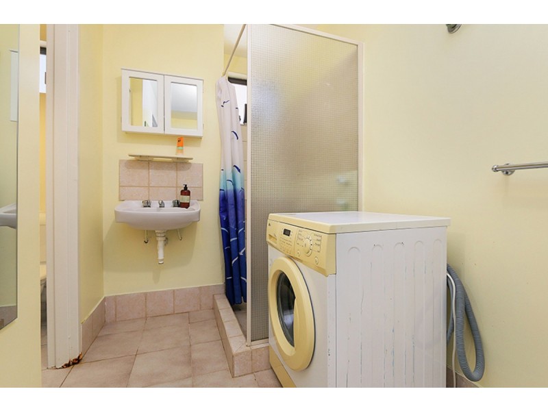 2/76-78 King George Street, Victoria Park WA 6100